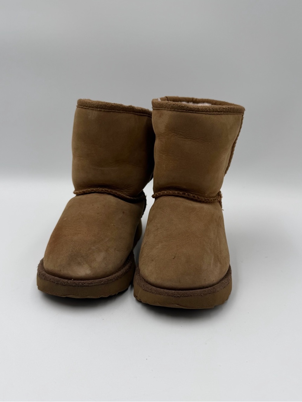 UGG Classic II Weather Short 9